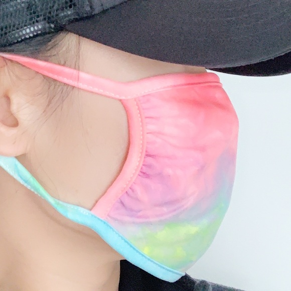 SOFT TIE DYE FACE MASK - Picture 3 of 6